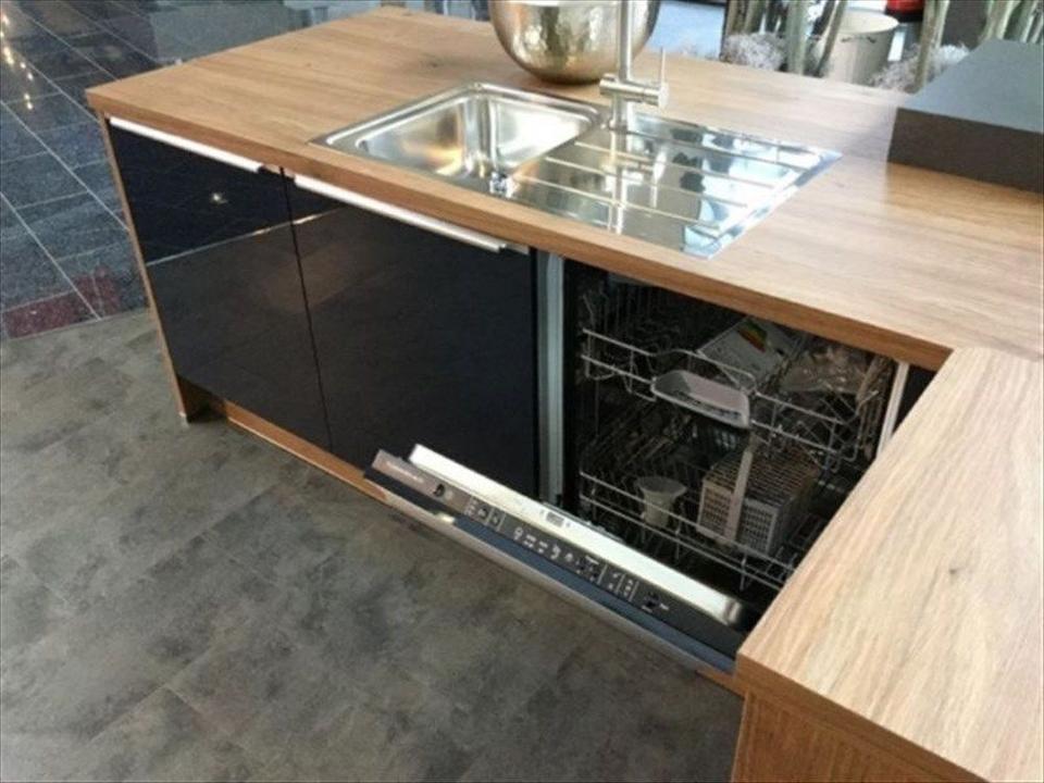 Inselküche Einbauküche Grifflos Küche individueller Plan - Bild 7