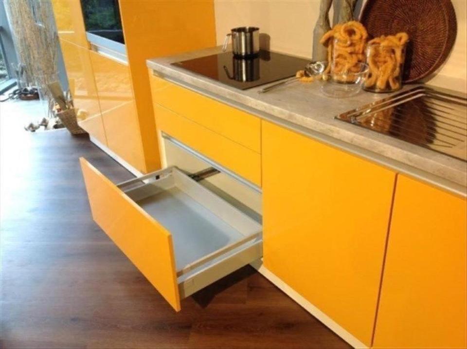 Grifflos Küche Echtlack in vielen Farbem 320 cm Küchenzeile NEU - Bild 2