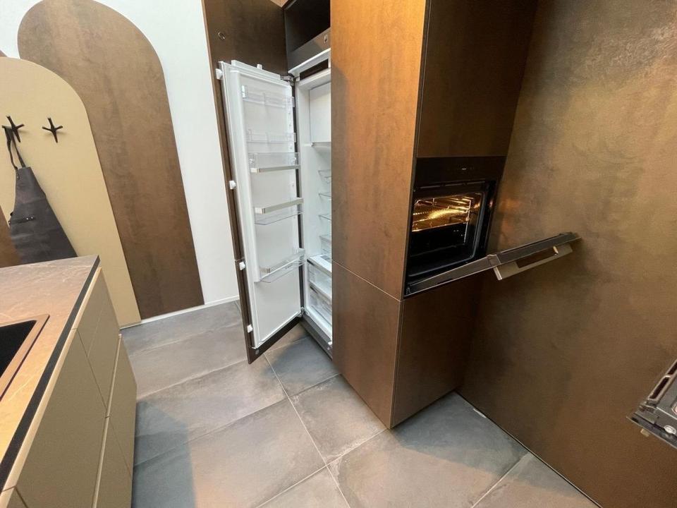 Grifflose Einbauküche Inselküche – Kücheninsel individuell NEU - Bild 9