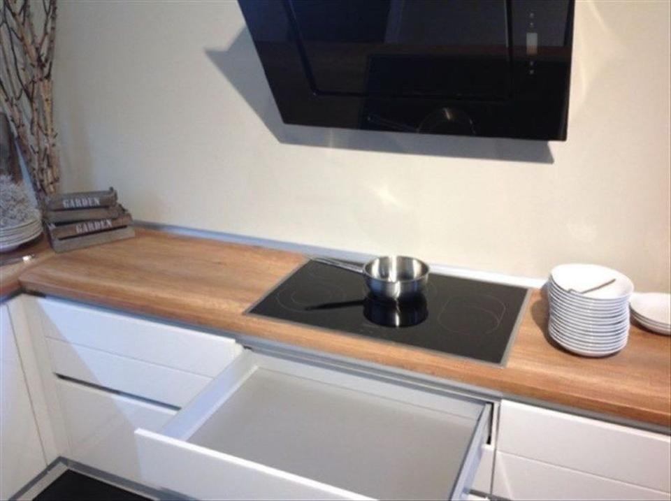 Neue L-Form Küche 305x245 Einbauküche Freie Planung - Bild 13