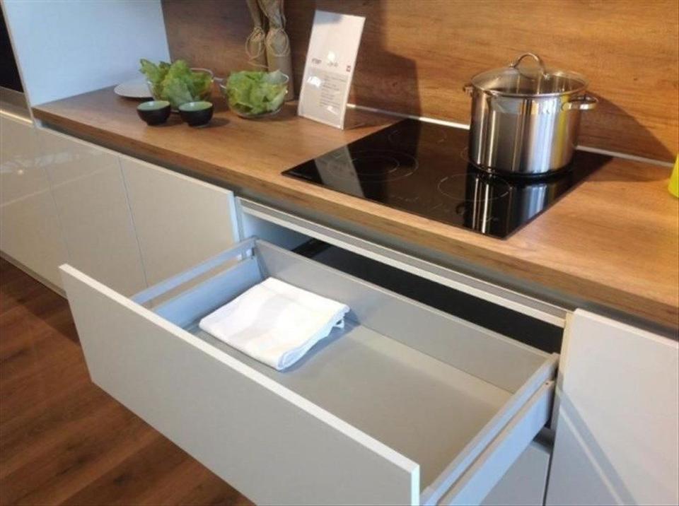 Grifflos Küche Hochglanz Echt Lack Wunsch Einbauküche NEU OK - Bild 6