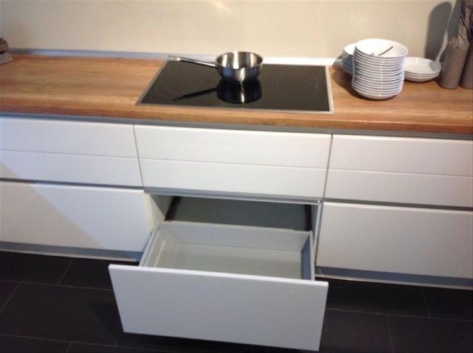 Neue L-Form Küche 305x245 Einbauküche Freie Planung - Bild 14