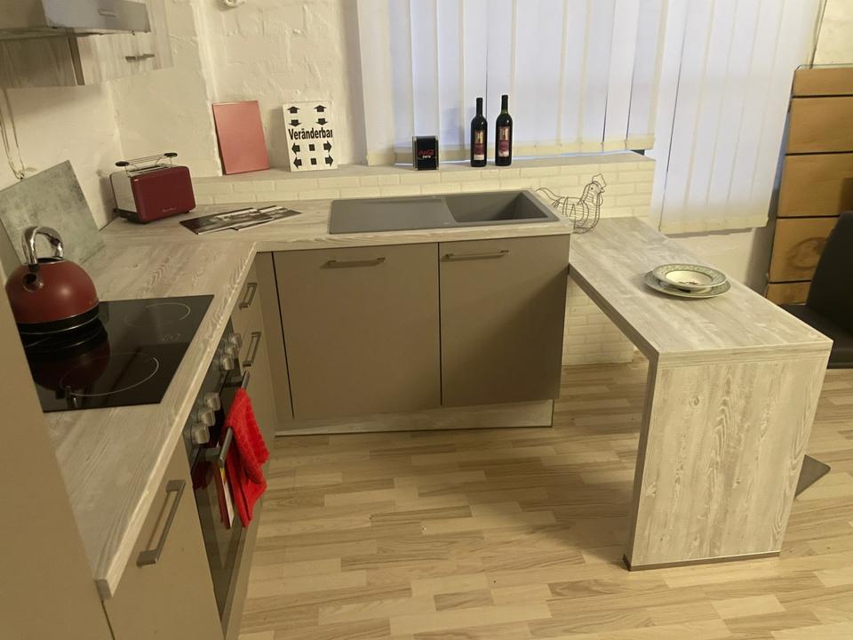 NEUE Einbauküche L-Form Küche in modern grau 275x185 individuell - Bild 3