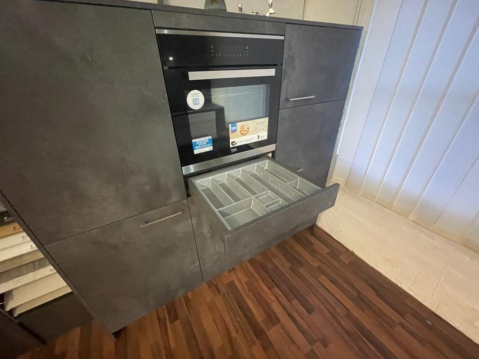 Einbauküche Küchenzeile Küche günstig Küchenblock individuell - Bild 13