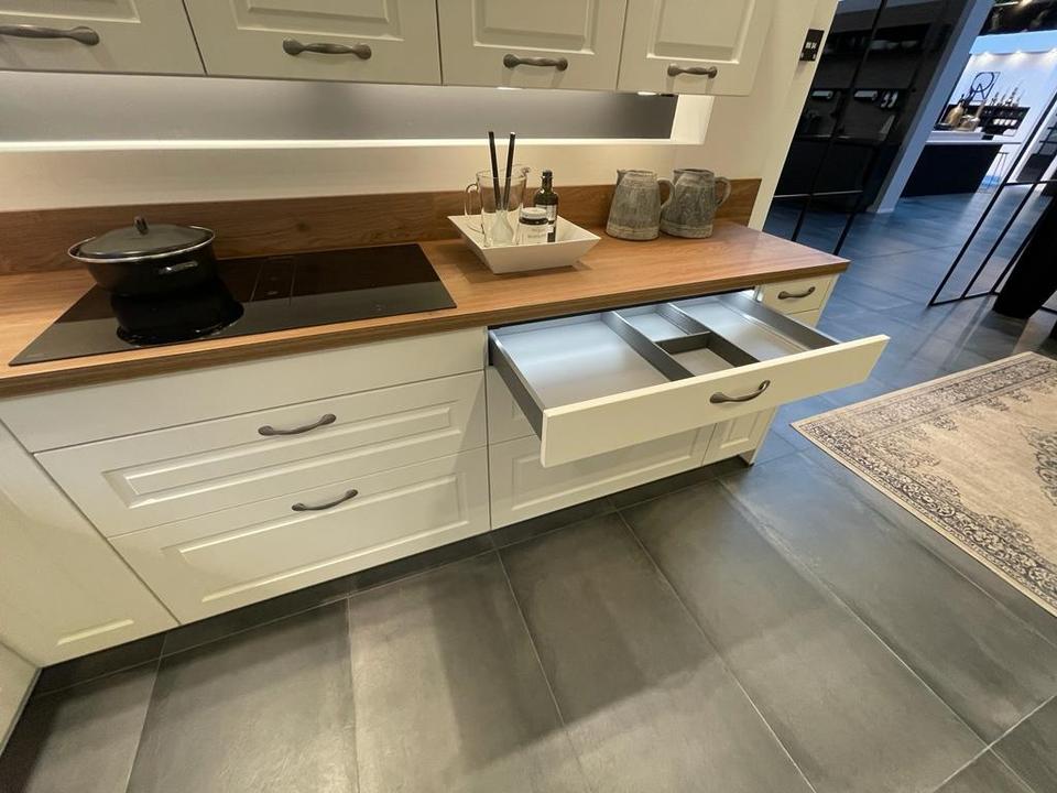 Landhausküche 275x175 Einbauküche L-Form Küche [ individuell ] - Bild 5