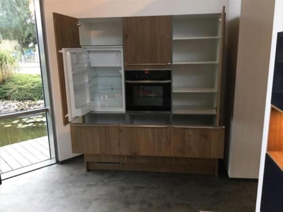 Inselküche Einbauküche Grifflos Küche individueller Plan - Bild 16