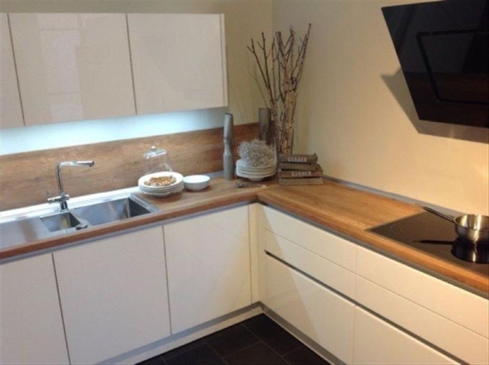Neue L-Form Küche 305x245 Einbauküche Freie Planung - Bild 16