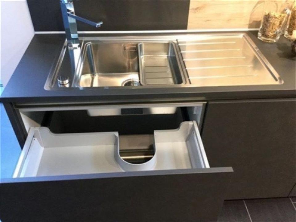 InselKüche Einbauküche Insel 240cm plus 180cm Hochschränke NEU - Bild 5