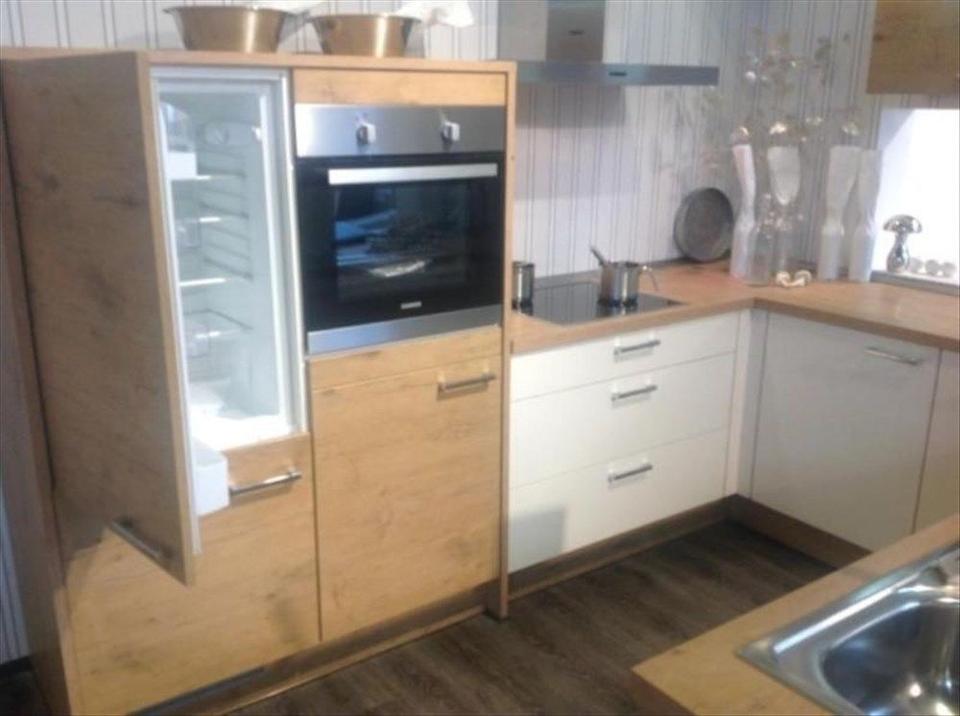 Neue Küche Individuell geplant Einbauküche 8 U- Form NEU - Bild 8