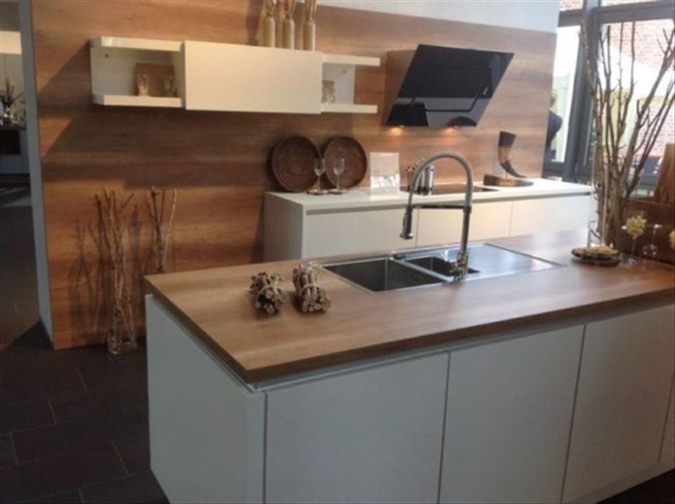 Neue Küche für große Räume 5.985 € Versand möglich Mit mir direkt zum Hersteller