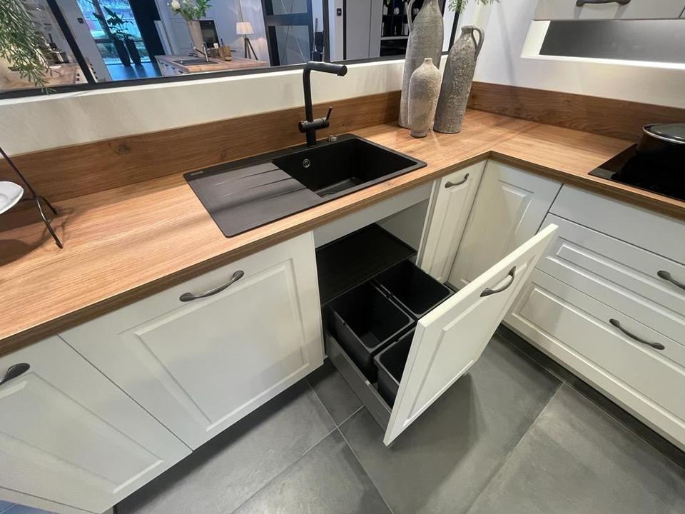 Landhausküche 275x175 Einbauküche L-Form Küche [ individuell ] - Bild 15