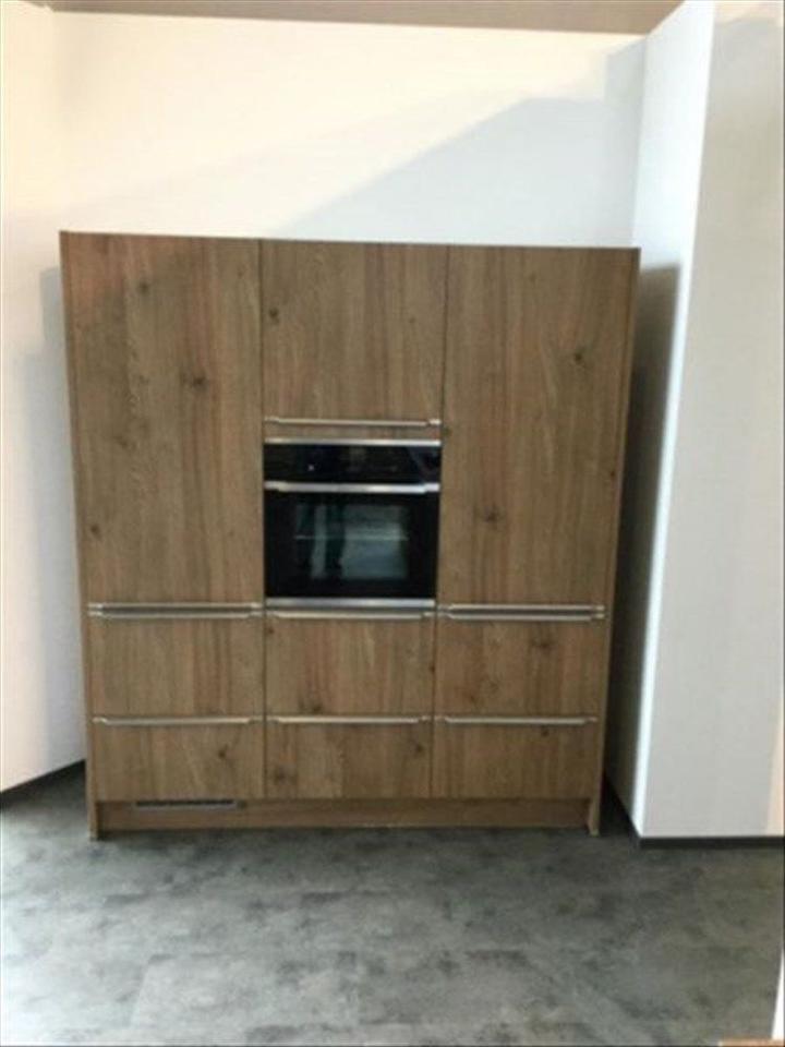 Inselküche Einbauküche Grifflos Küche individueller Plan - Bild 18